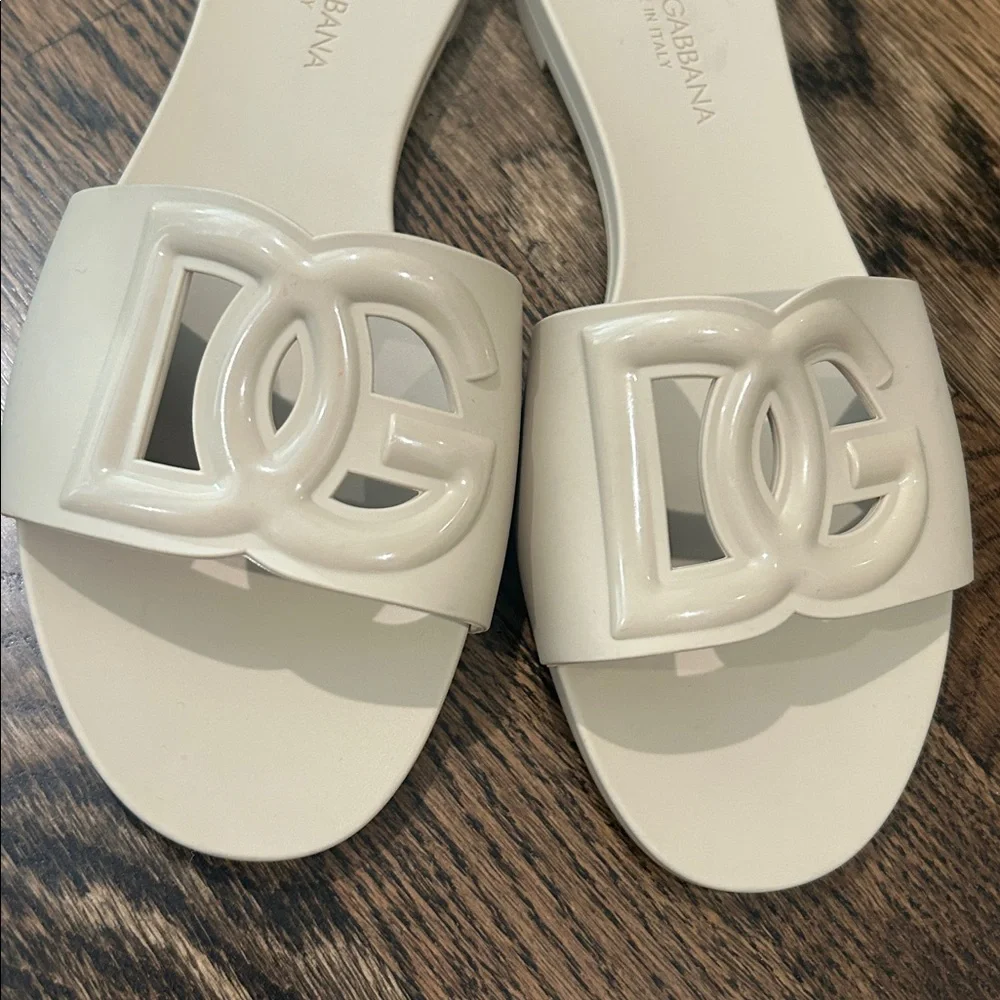 Dolce & Gabbana Bianca Interlock Slide Sandals Beige Logo Slides Size 38 Summer - Picture 4 of 9